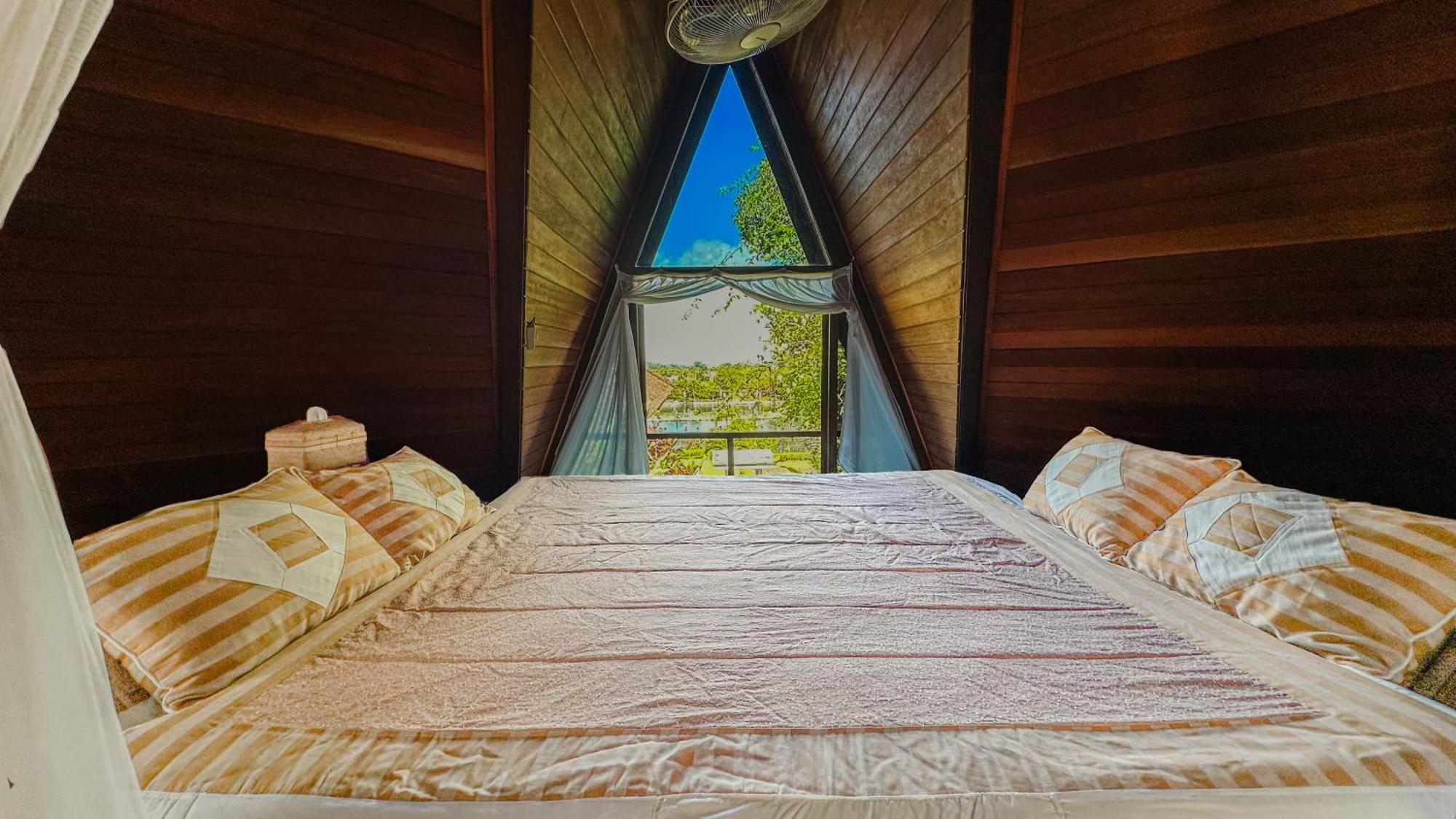 Tirtagangga Water Palace Villas 까랑아섬 외부 사진