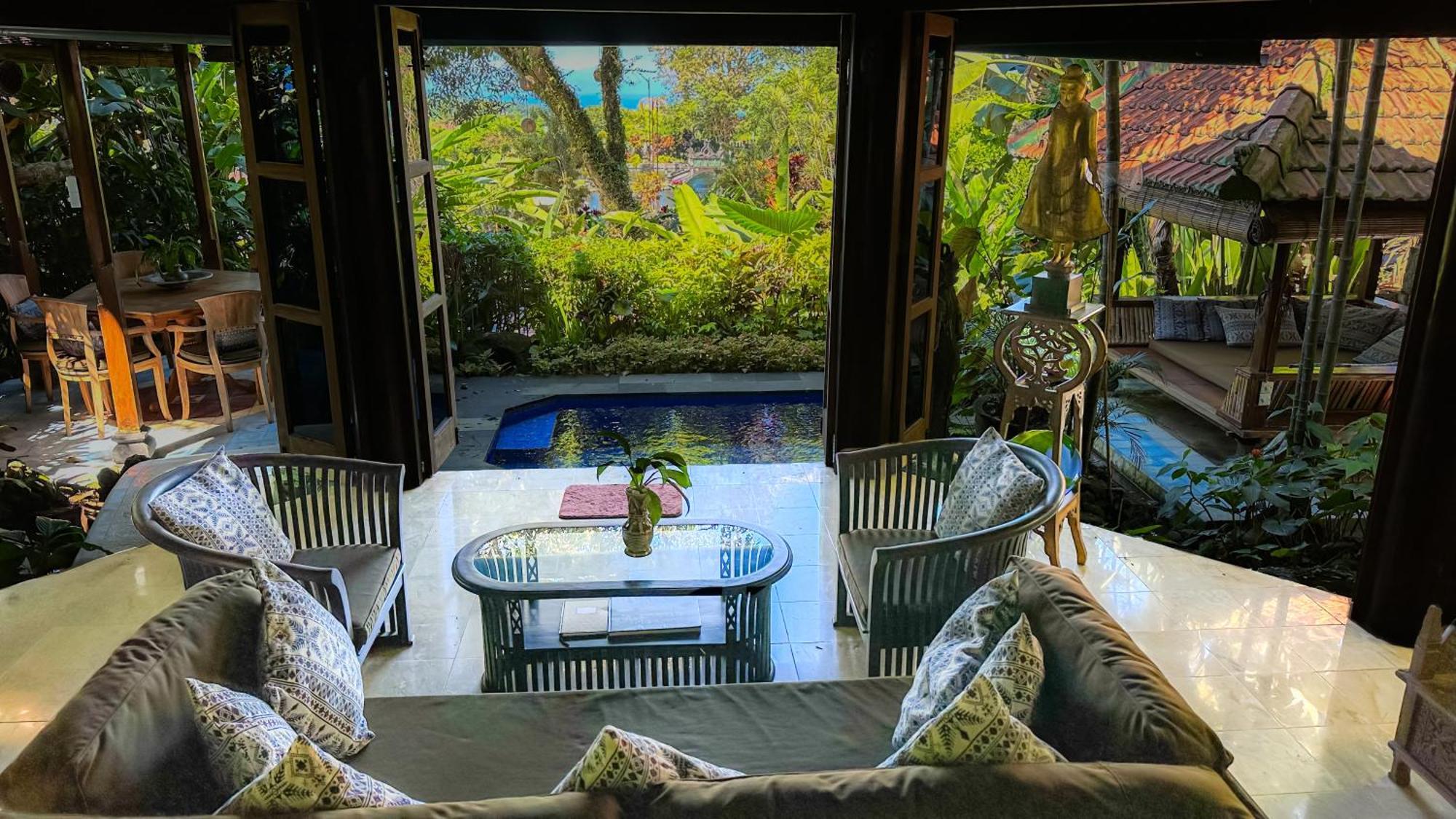 Tirtagangga Water Palace Villas 까랑아섬 외부 사진