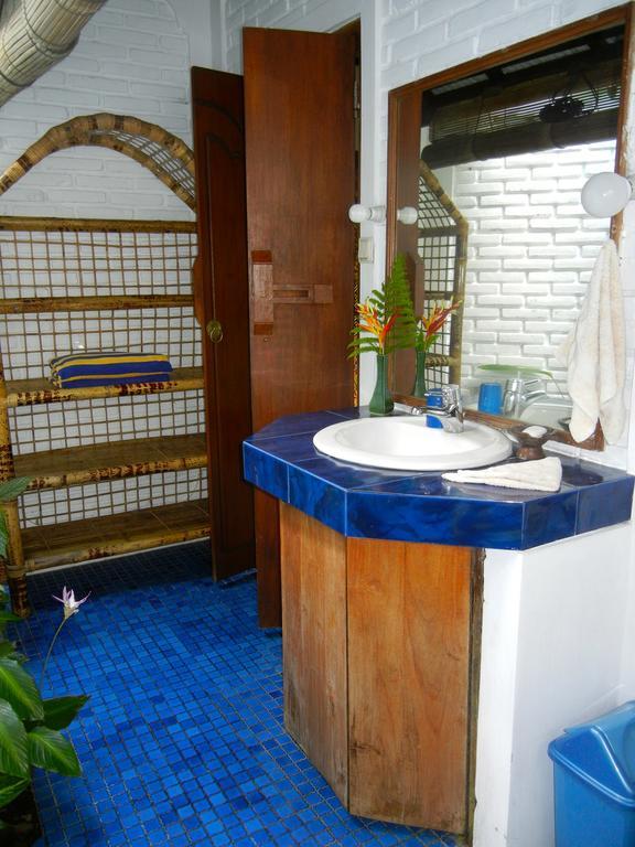 Tirtagangga Water Palace Villas 까랑아섬 외부 사진
