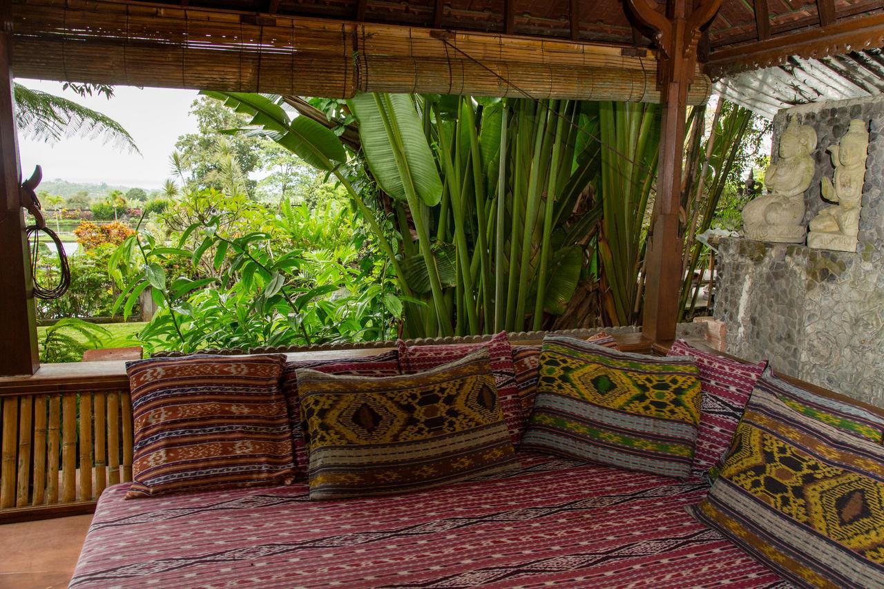 Tirtagangga Water Palace Villas 까랑아섬 외부 사진